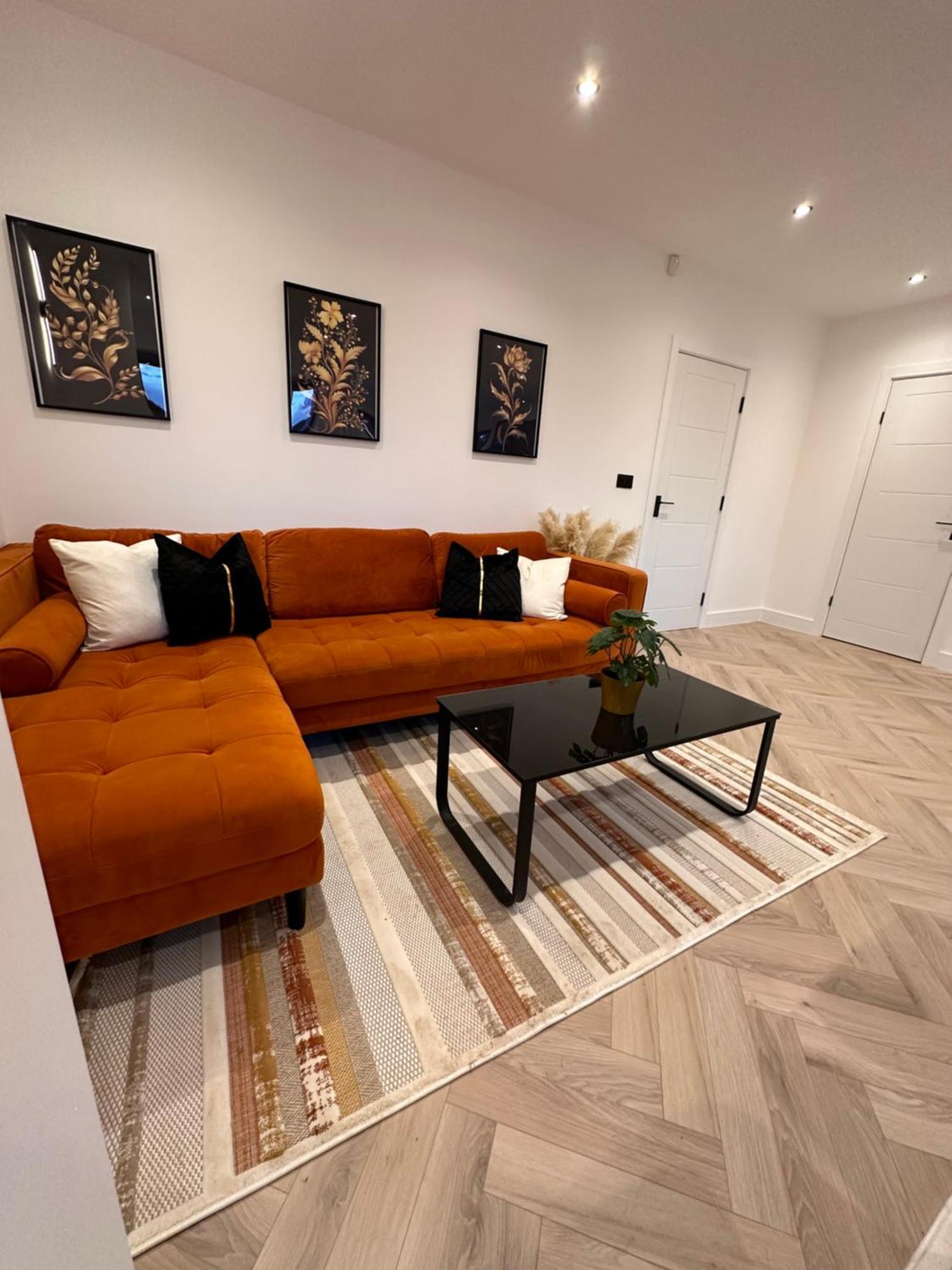 R5 - Luxury Private Ensuite Self-Contained Room - Newly Renovated Halesowen Εξωτερικό φωτογραφία