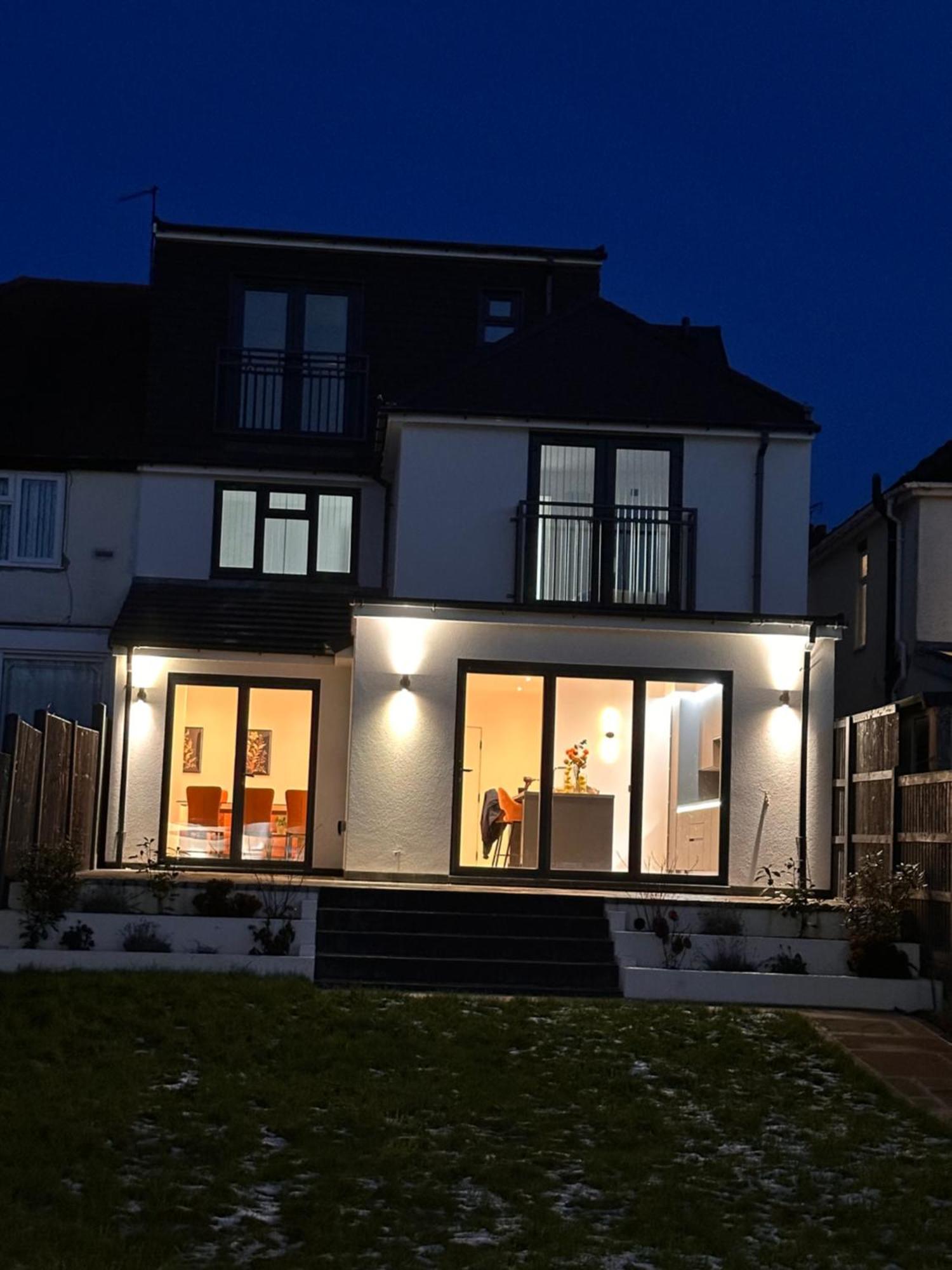 R5 - Luxury Private Ensuite Self-Contained Room - Newly Renovated Halesowen Εξωτερικό φωτογραφία